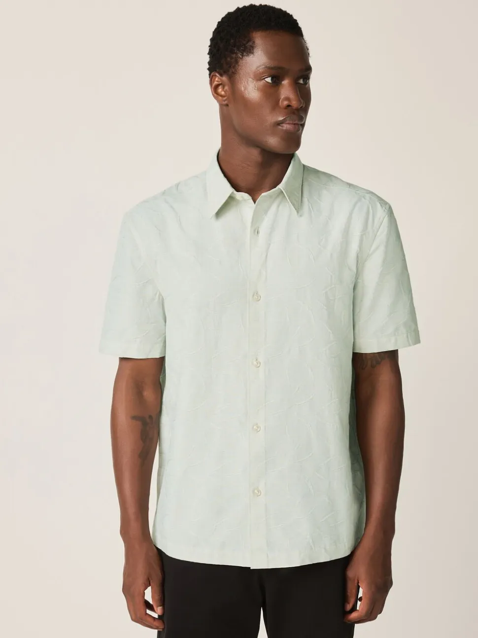 Green Textured Floral Print Short Sleeve Shirt