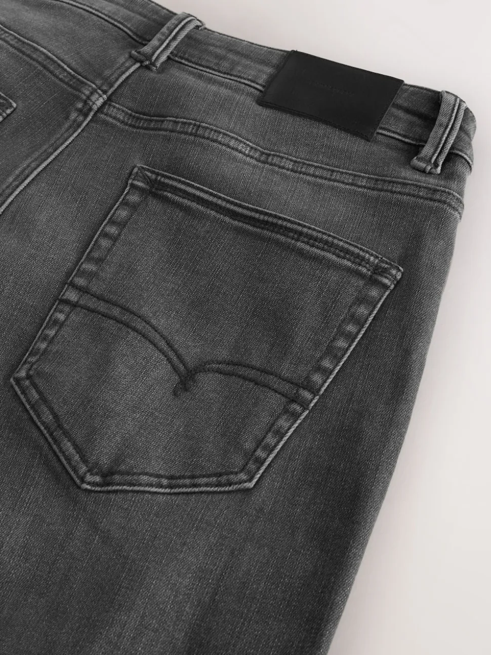 Grey - ThermoGen Straight Fit Motionflex Jeans