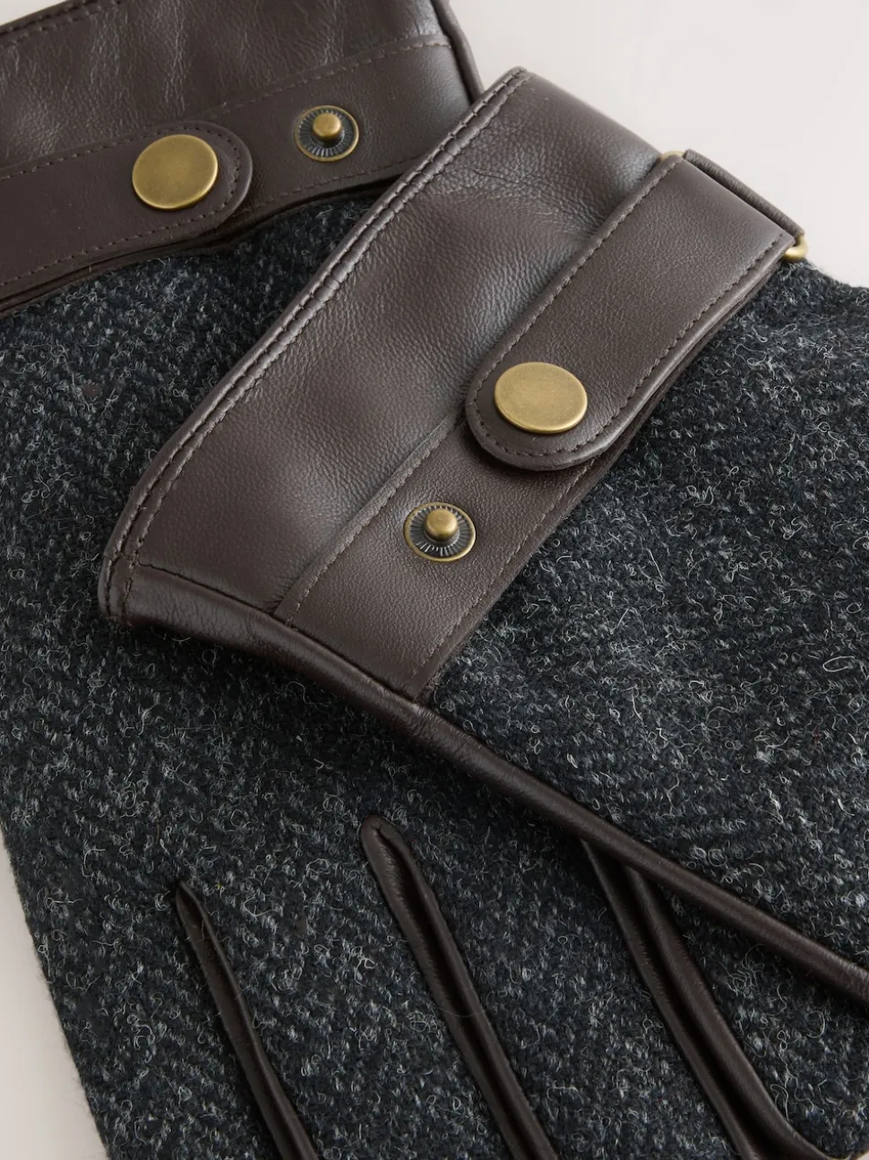 Grey Harris Tweed And Leather Gloves
