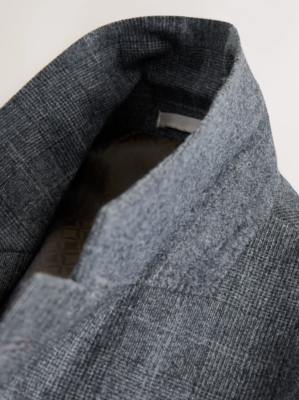 Grey Regular Fit Signature Reda Italian Wool Fabric Check Suit Jacket