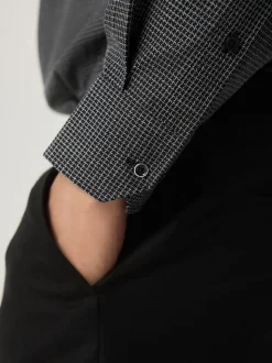 Grey Texture/ Black Paisley Regular Fit Shirt And Tie Party Pack