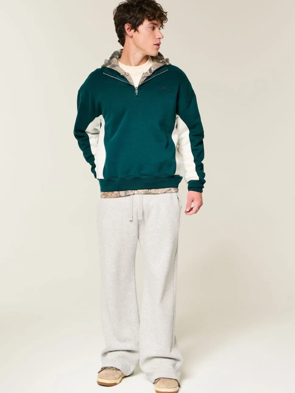 Hollister Green Boxy Quarter Zip Logo Sweatshirt