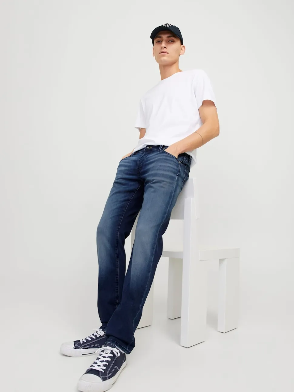 JACK & JONES Light Blue Mike Tapered Fit Jeans