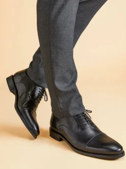 Jones Bootmaker Black Wide Fit Men’s Leather Lace Smart Shoes