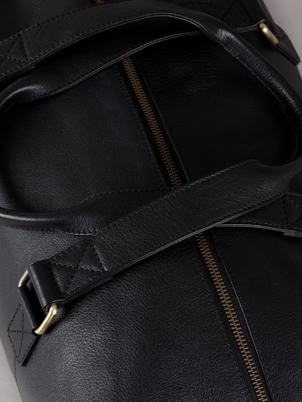 Lakeland Leather Black Keswick Holdall