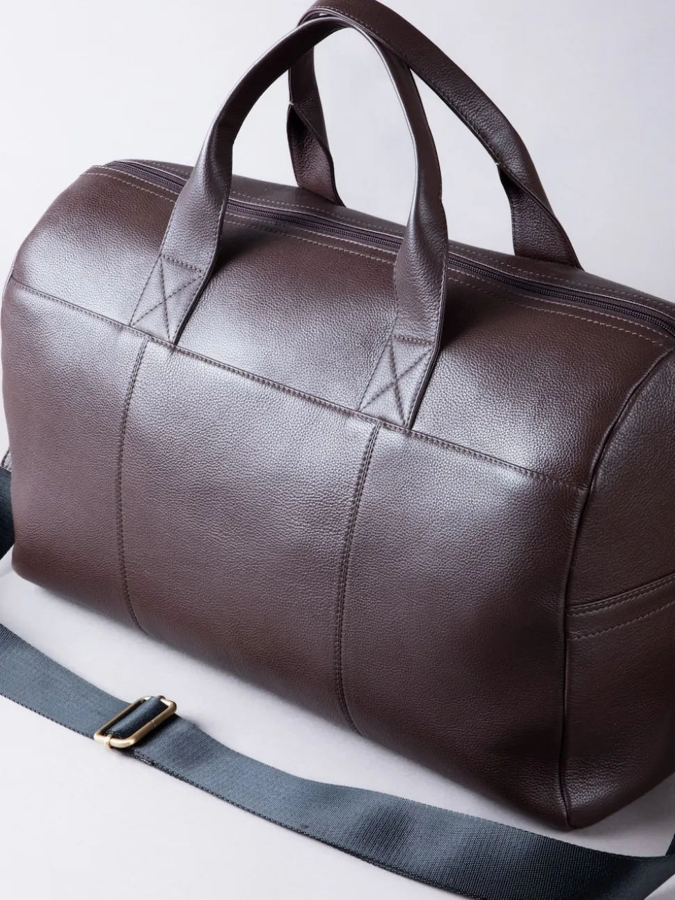 Lakeland Leather Brown Crummock Holdall