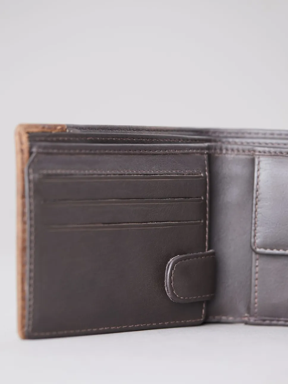 Lakeland Leather Brown Stitch Leather Bi-Fold Wallet
