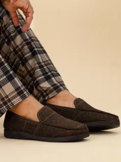 Lazy Dogz Blue Eisenhower II Full Slippers