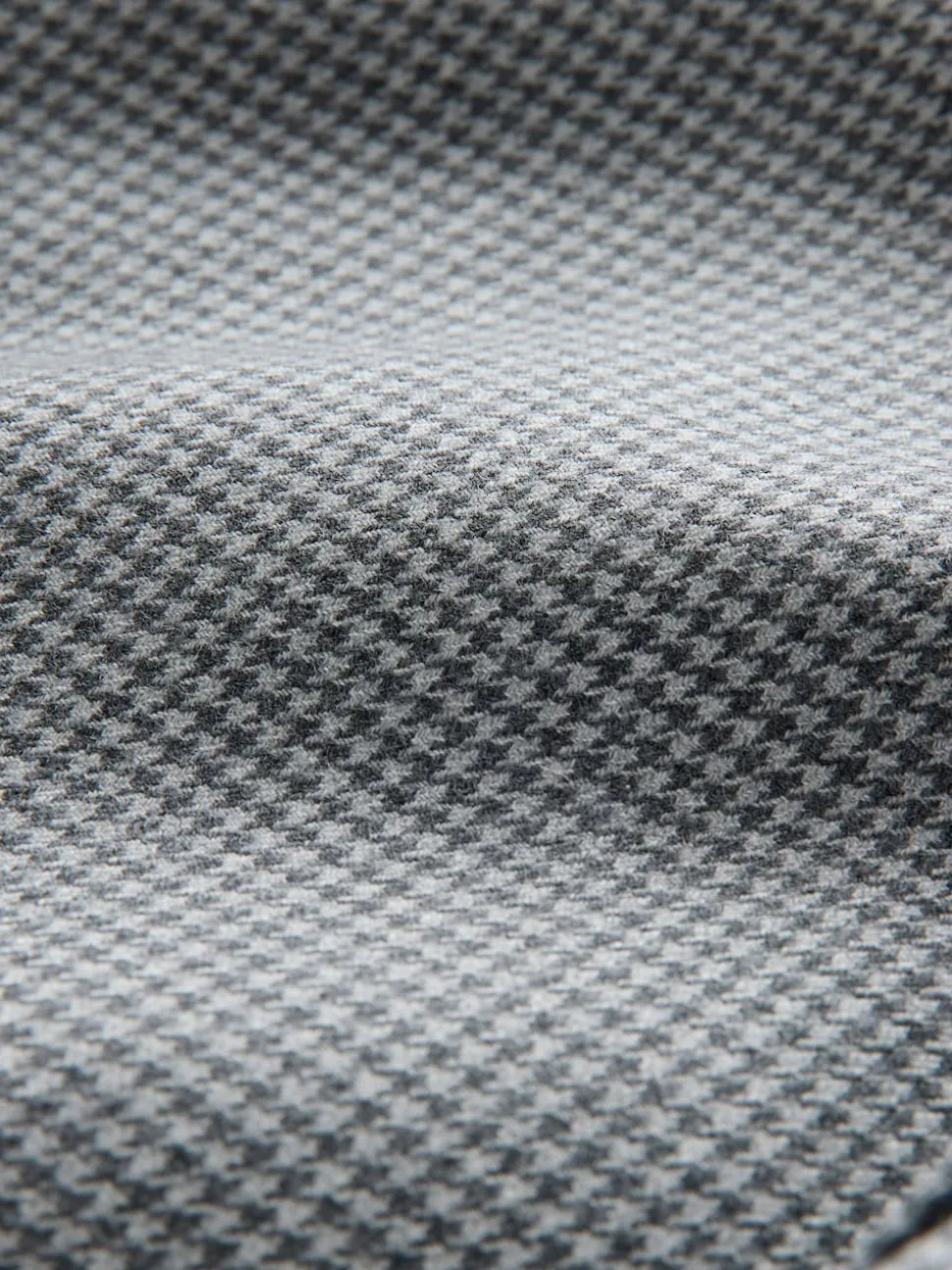Light Grey Tailored Fit Wool Blend Puppytooth Suit Jacket