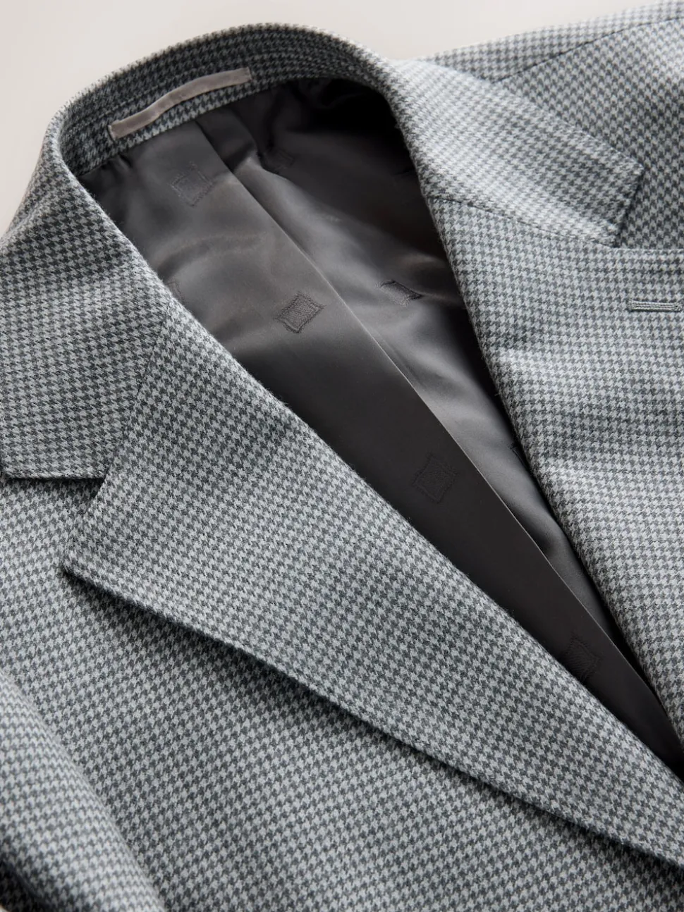 Light Grey Tailored Fit Wool Blend Puppytooth Suit Jacket