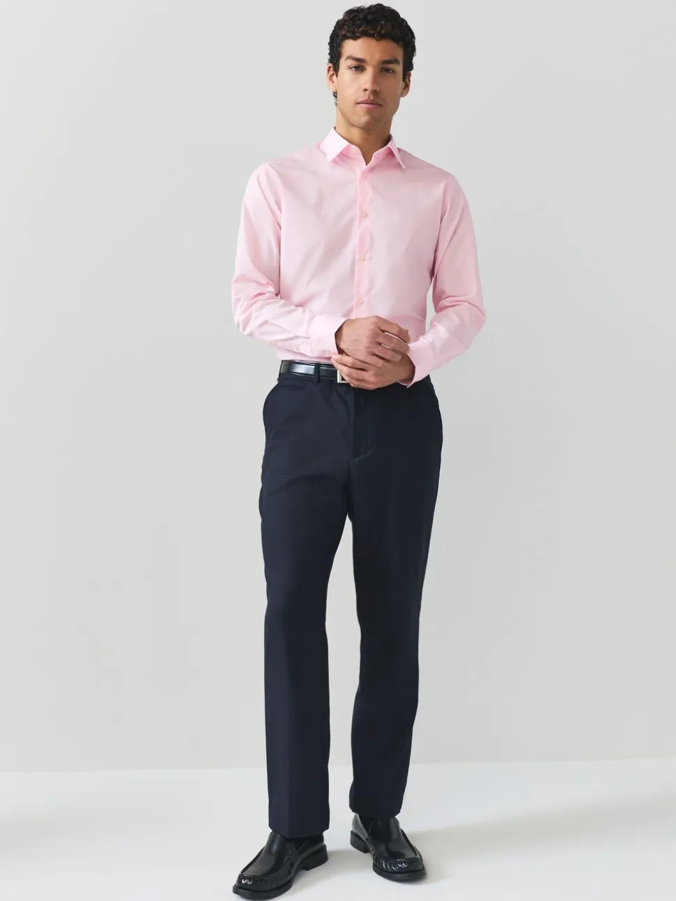 Light Pink Slim Fit Easy Care Single Cuff Smart Shirt