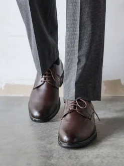 Linzi Brown Angelo Lace-Up Shoes