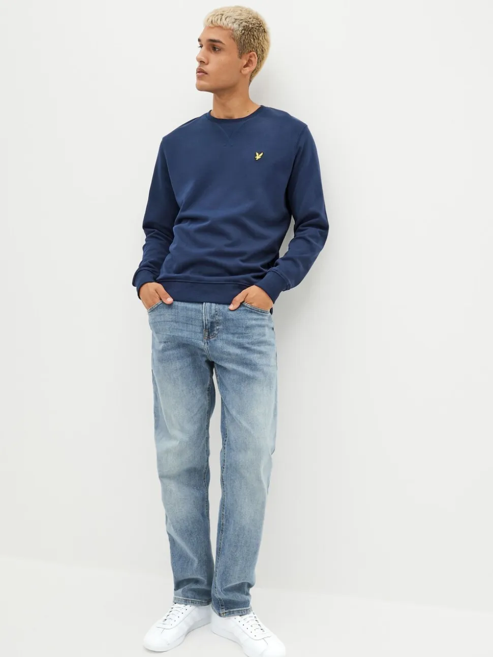 Lyle & Scott Navy Crew Neck Sweatshirt