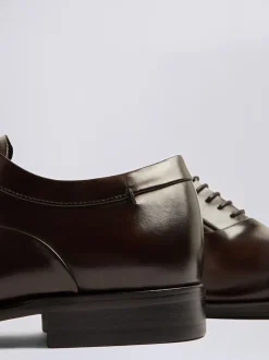 MOSS Brown John White Guildhall Oxford Shoes