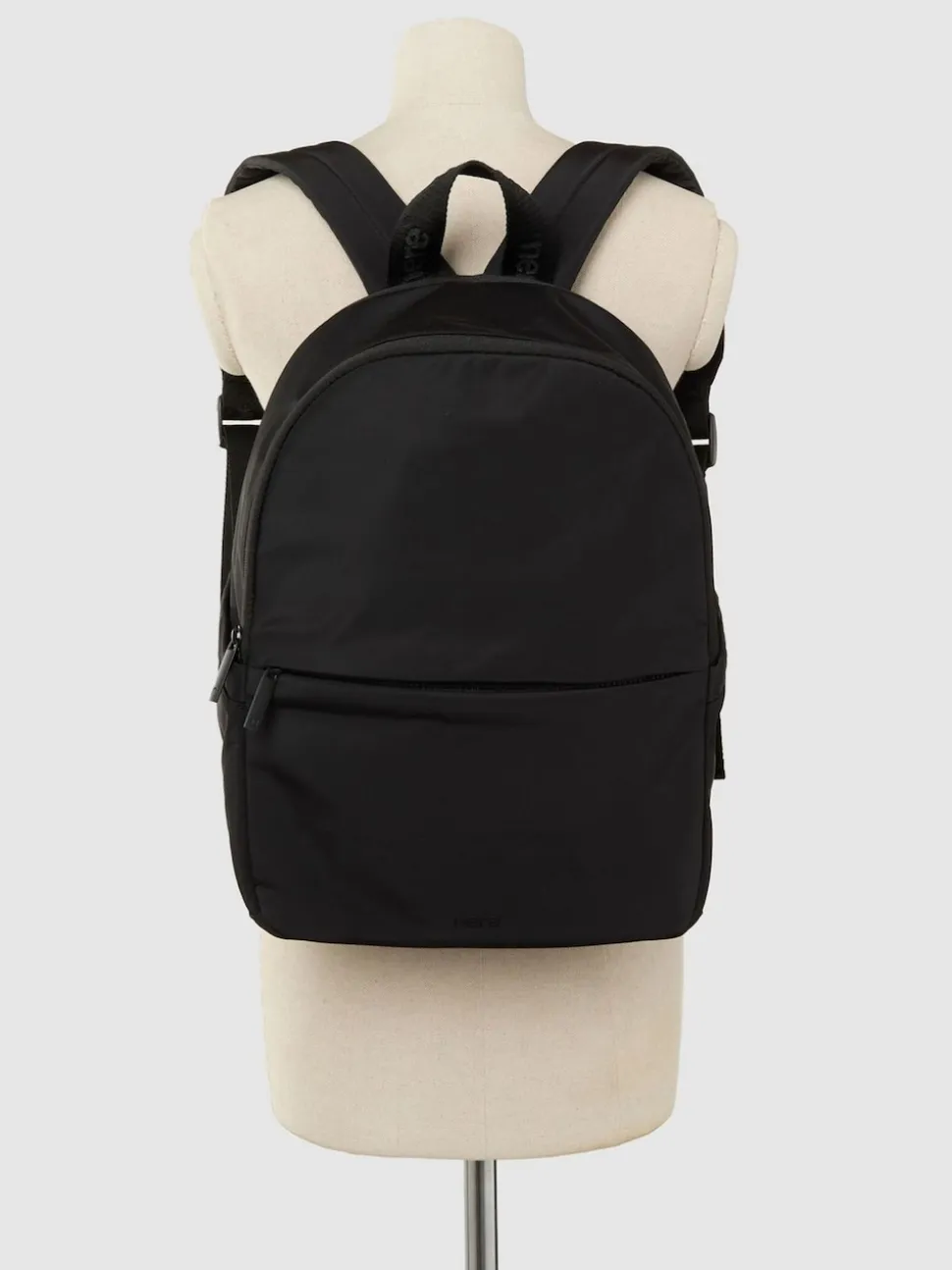 Nere Black Seeker Backpack