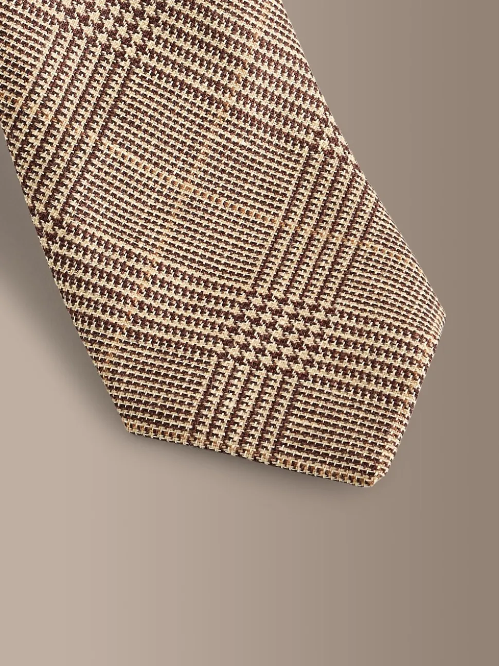 Neutral Signature Premium Tie