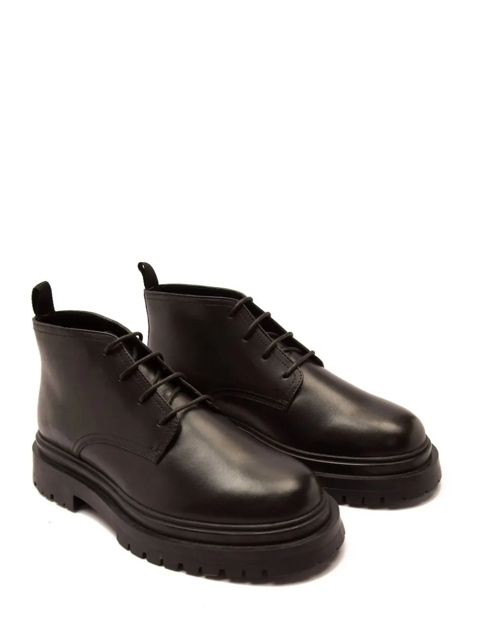Off The Hook Black Hardrock Leather Lace-Up Chukka Ankle Boots
