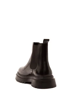 Off The Hook Black Turner Leather Chelsea Boots