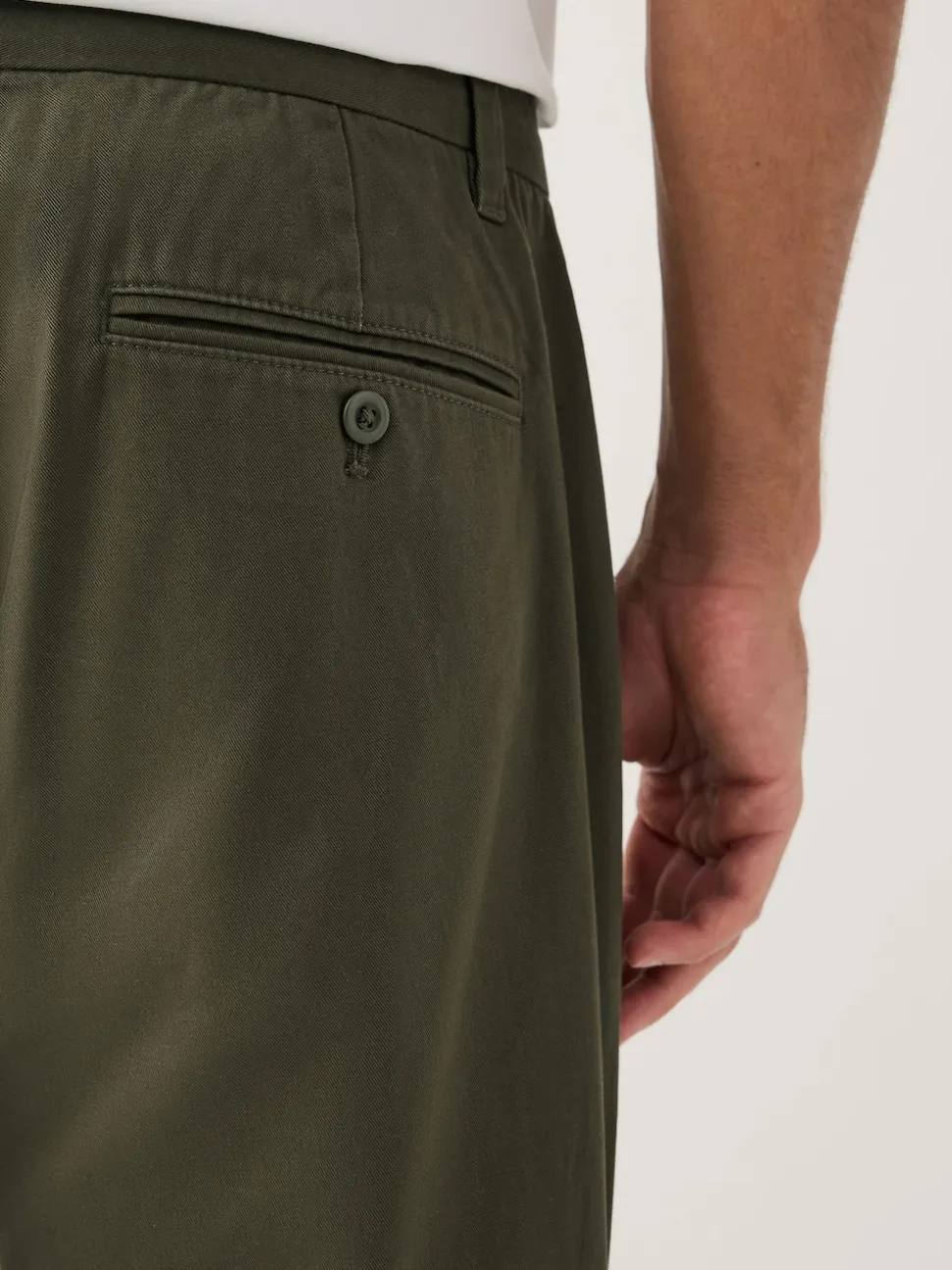 Olive Green Regular Tapered Fit Single Pleated Stretch Chinos Trousers
