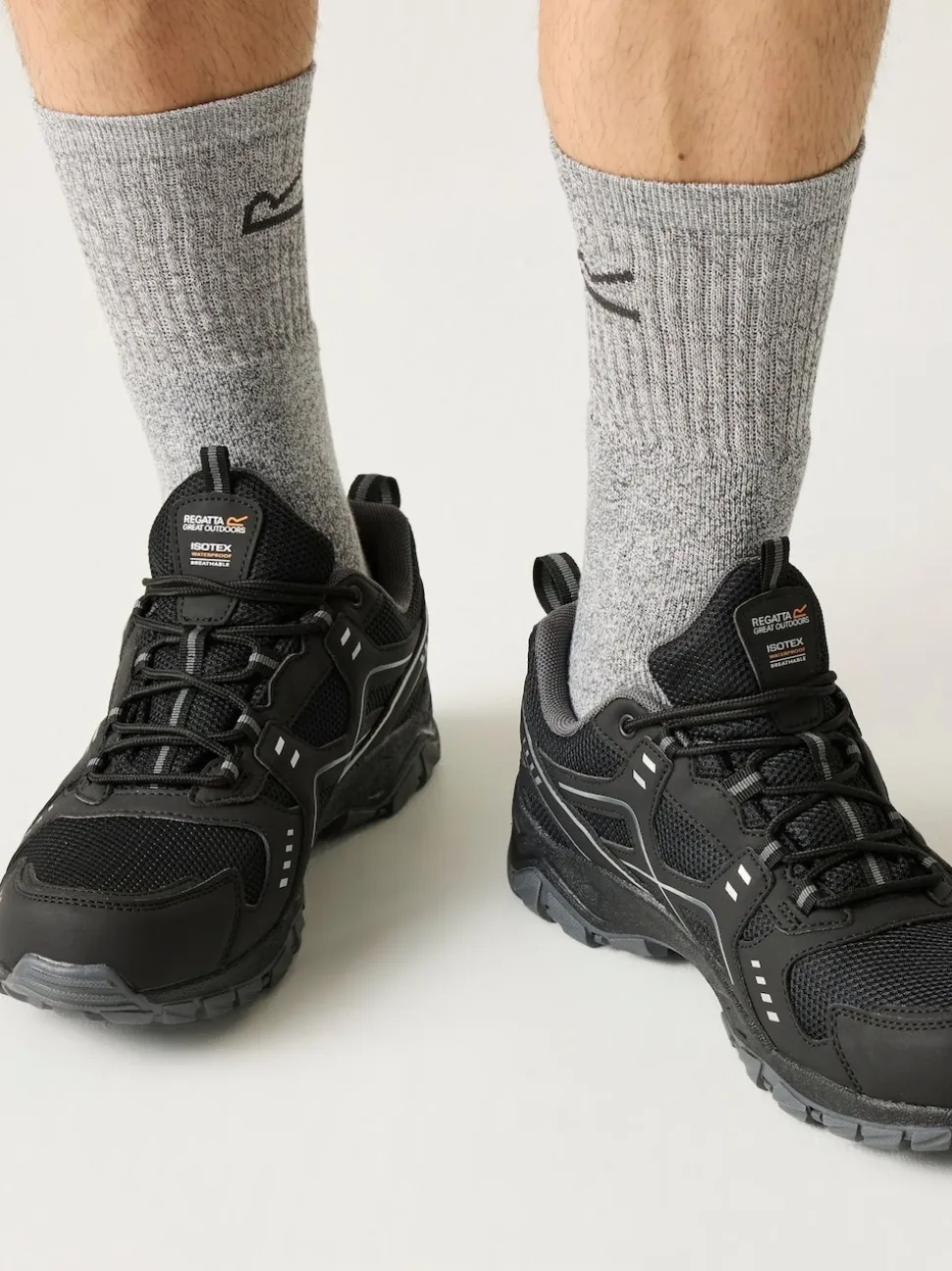 Regatta Black Vendeavour Waterproof Walking Shoes
