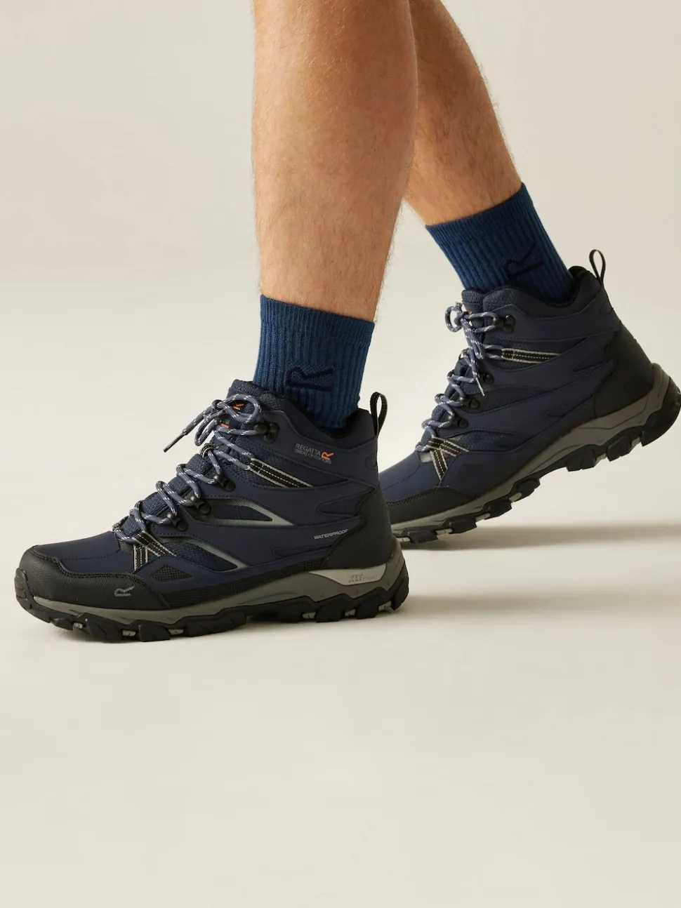 Regatta Blue Mens Holcombe III Mid Waterproof Walking Boots