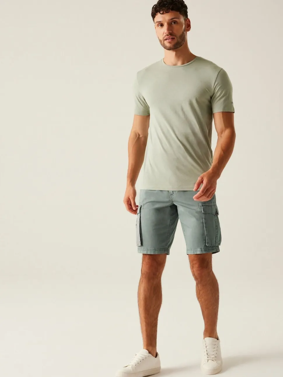 Regatta Grey Mens Shorebay Vintage Look Cargo II Shorts