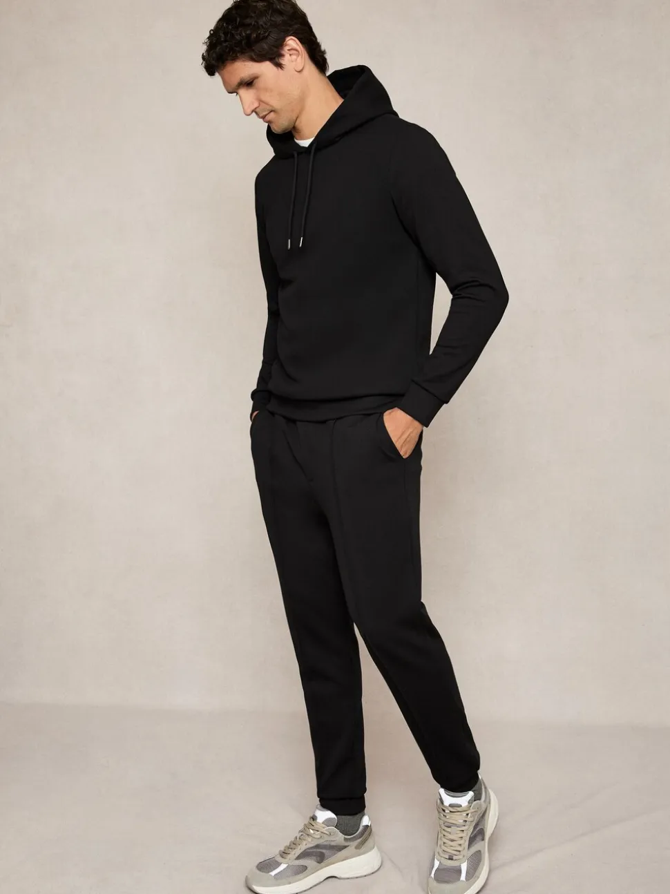Reiss Black Fabien Premium Interlock-Jersey Hoodie