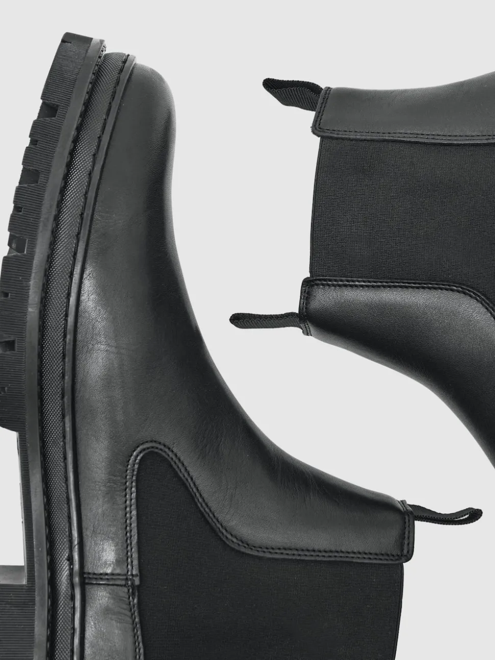 Reiss Black Huxley Leather Chelsea Boots