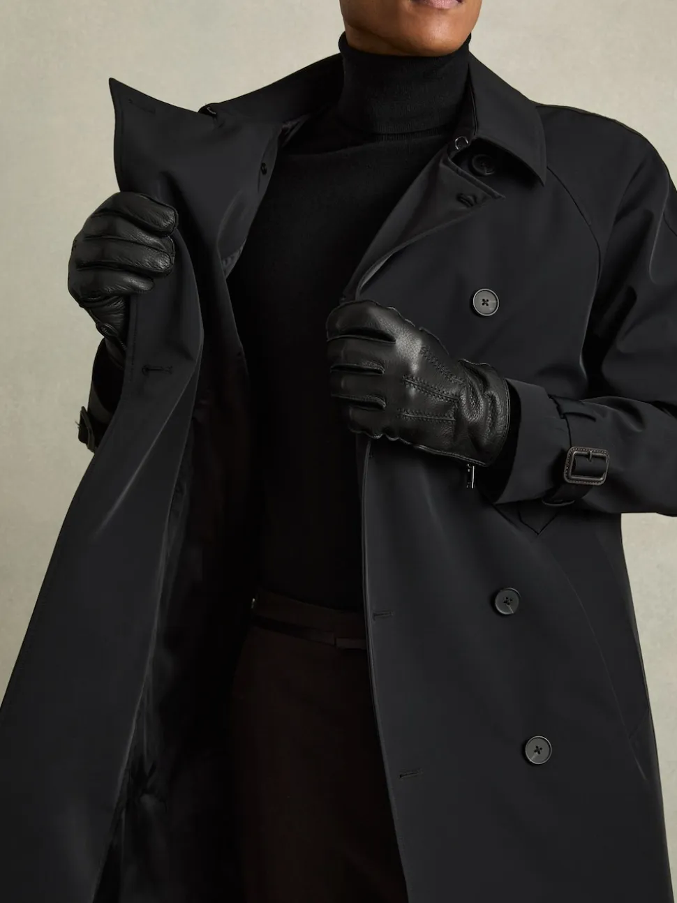 Reiss Black Iowa Leather Zip-Side Gloves