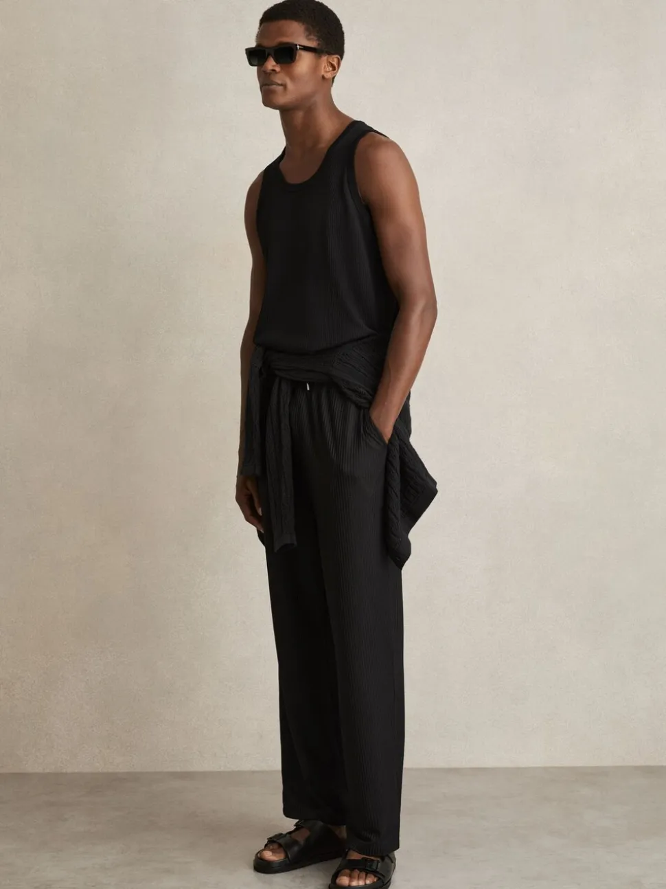 Reiss Black Watson Textured Crew Neck Ribbed Vest
