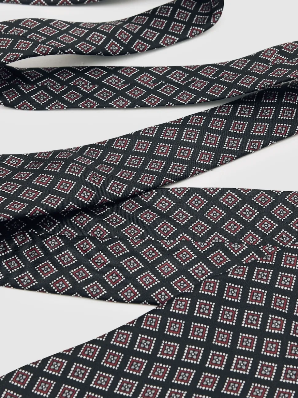 Reiss Charcoal/Bordeaux Bortolo Silk Floral Medallion-Print Tie