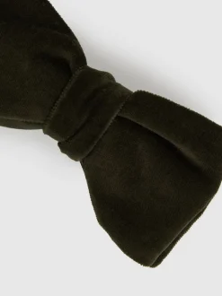 Reiss Emerald Hike Velvet Bow Tie