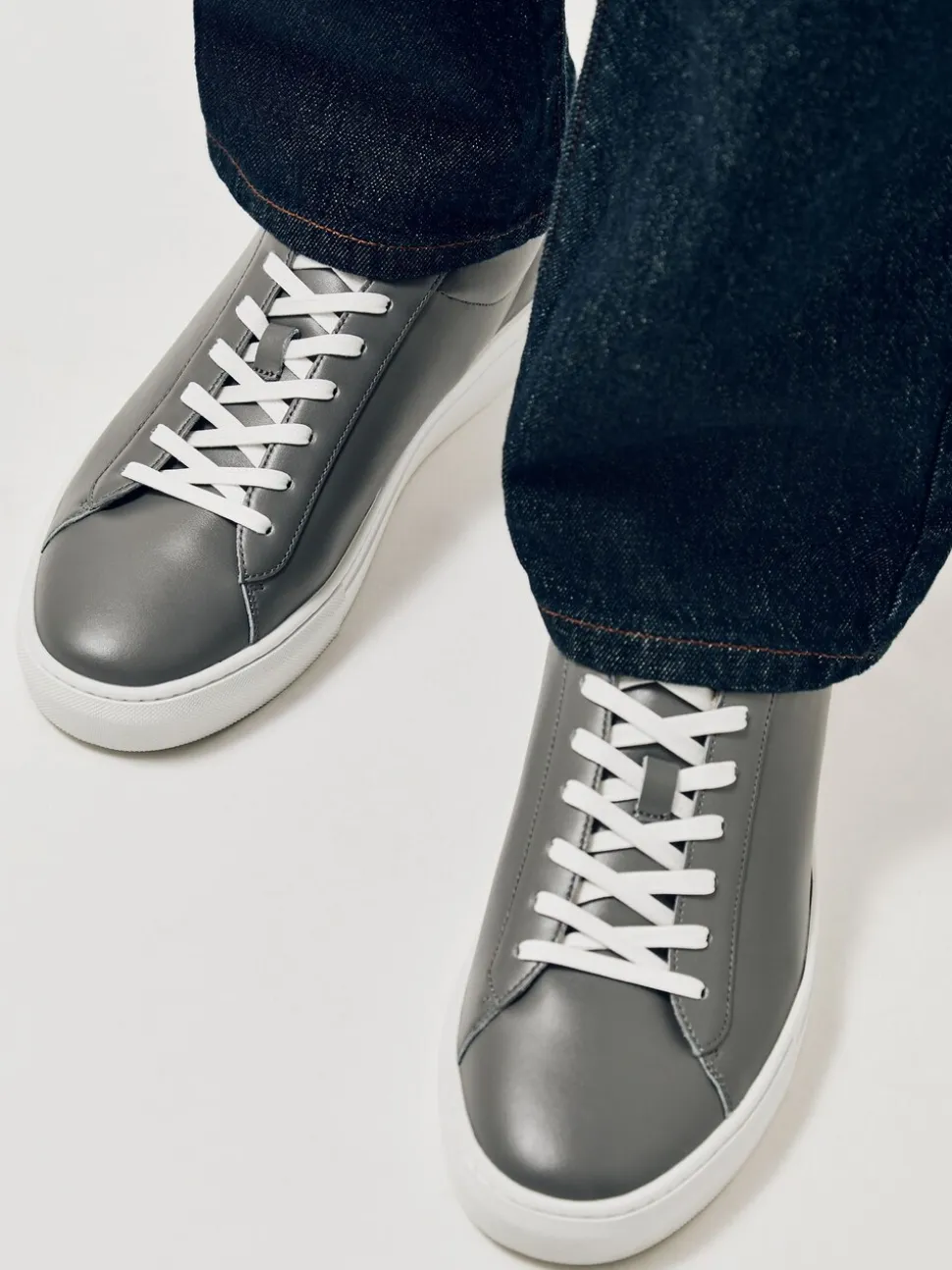 Reiss Graphite Grey Finley Leather Low-Top Trainers
