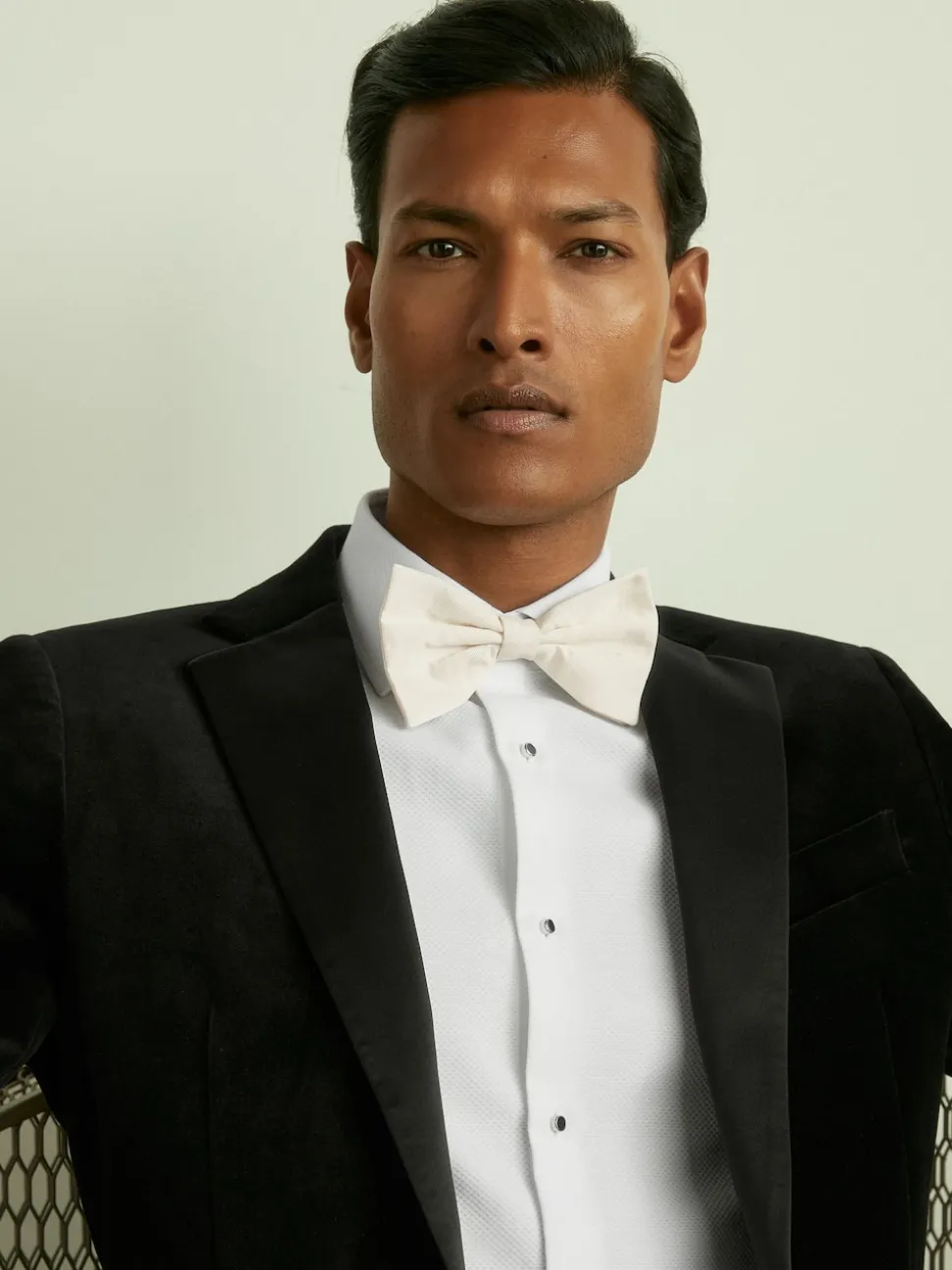 Reiss Light Ivory Boyle Tie