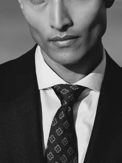 Reiss Navy Omero Silk-Wool Floral-Medallion Tie