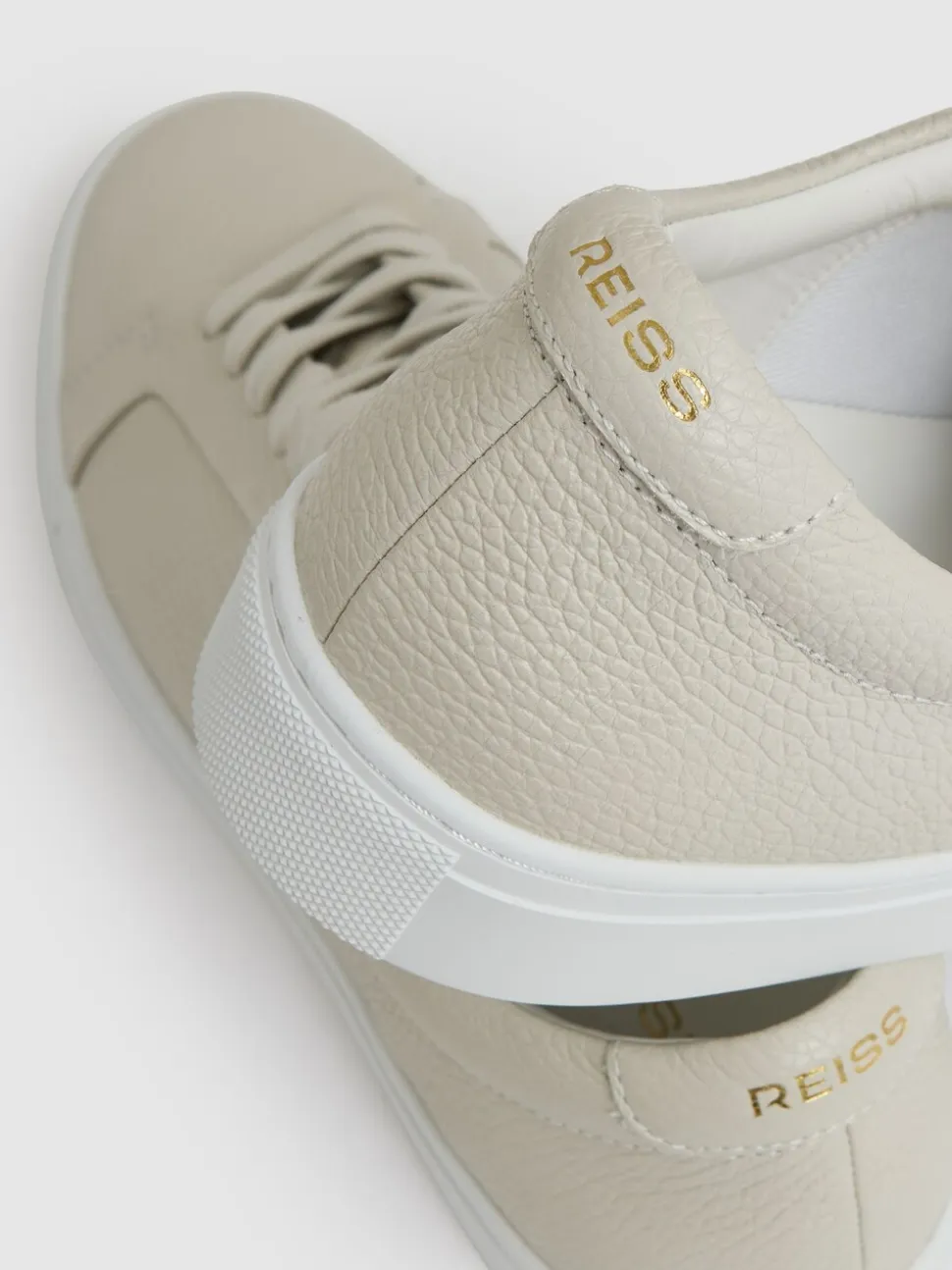 Reiss Off White Luca Tumbled Tumbled Leather Trainers