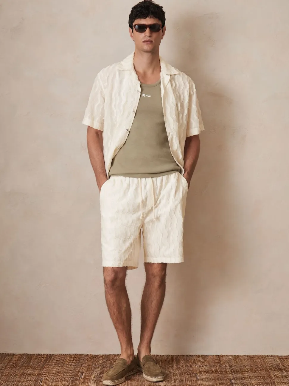 Reiss Off White Serra Reiss | Ché Fringed-Wave Shorts