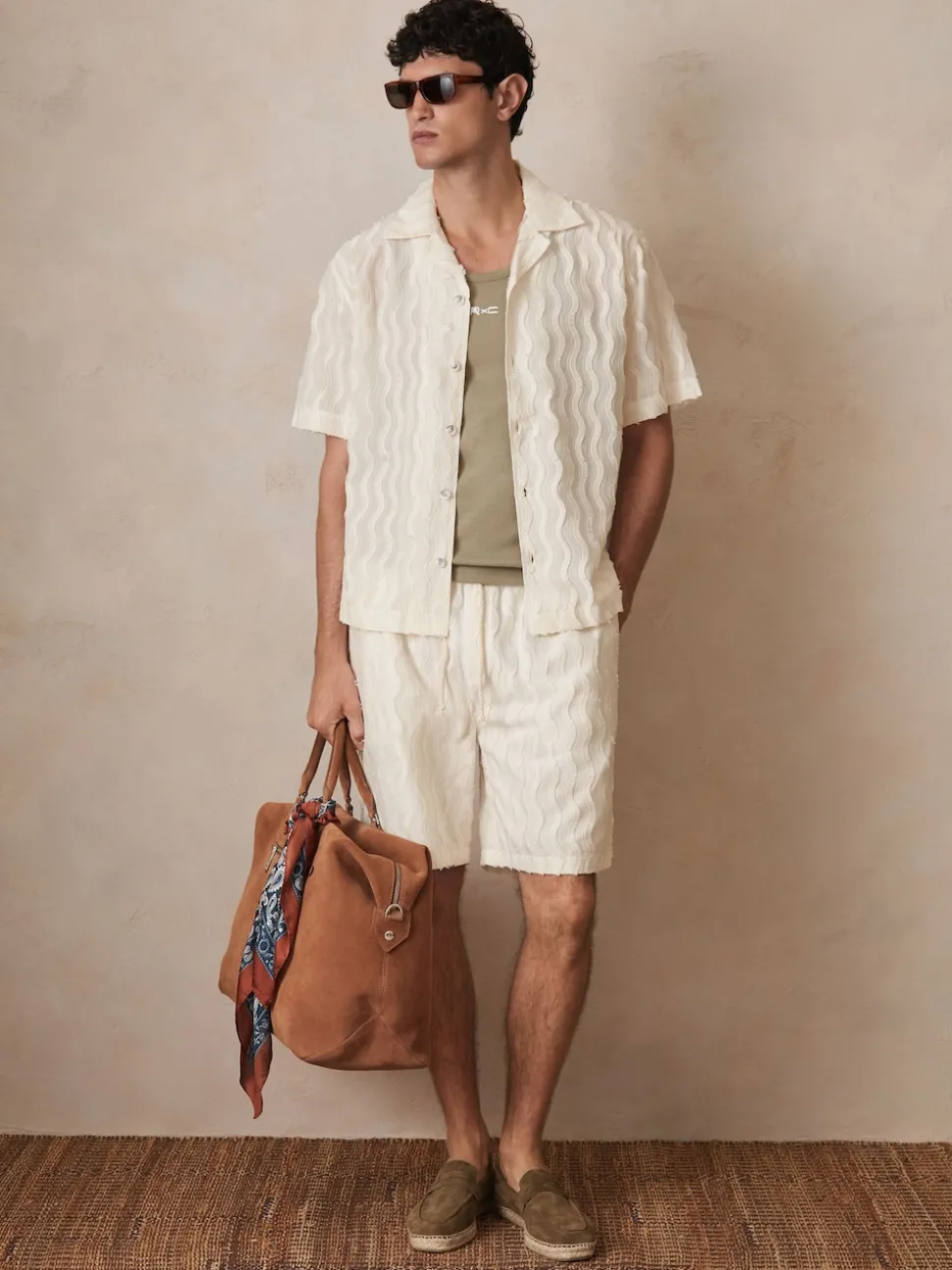 Reiss Off White Serra Reiss | Ché Fringed-Wave Shorts