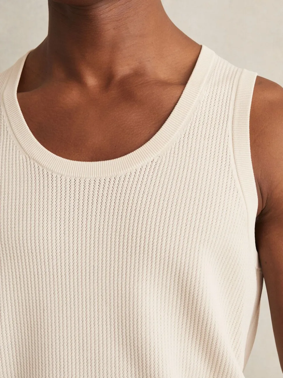 Reiss Off White Watson Textured Crew Neck Ribbed Vest