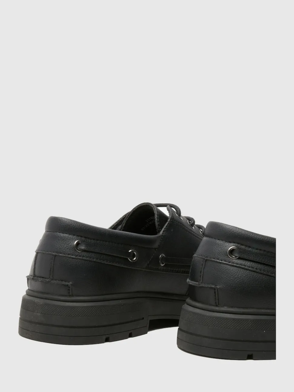 Schuh Black Parks Lace Up Boat Shoes