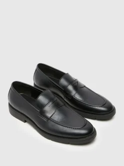 Schuh Black Rogan Loafers