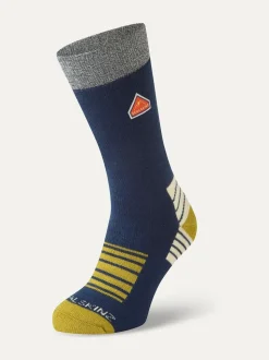 Sealskinz Attlebridge Single Layer Mid Length Plain Hiking Socks