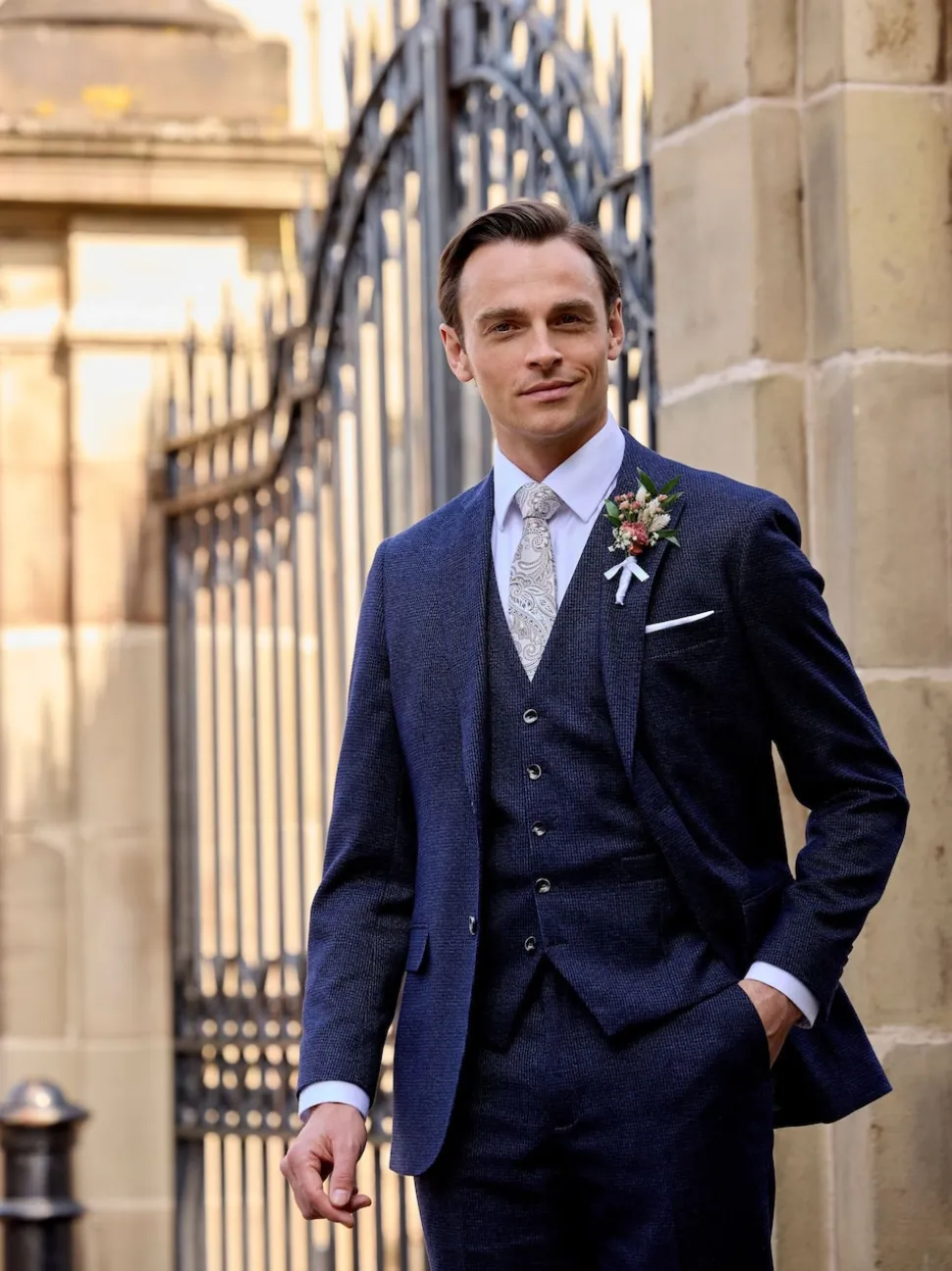 Skopes Blue Boyd Puppytooth Tailored Fit Suit Jacket