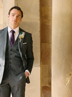 Skopes Grey Fox Textured Suit Waistcoat