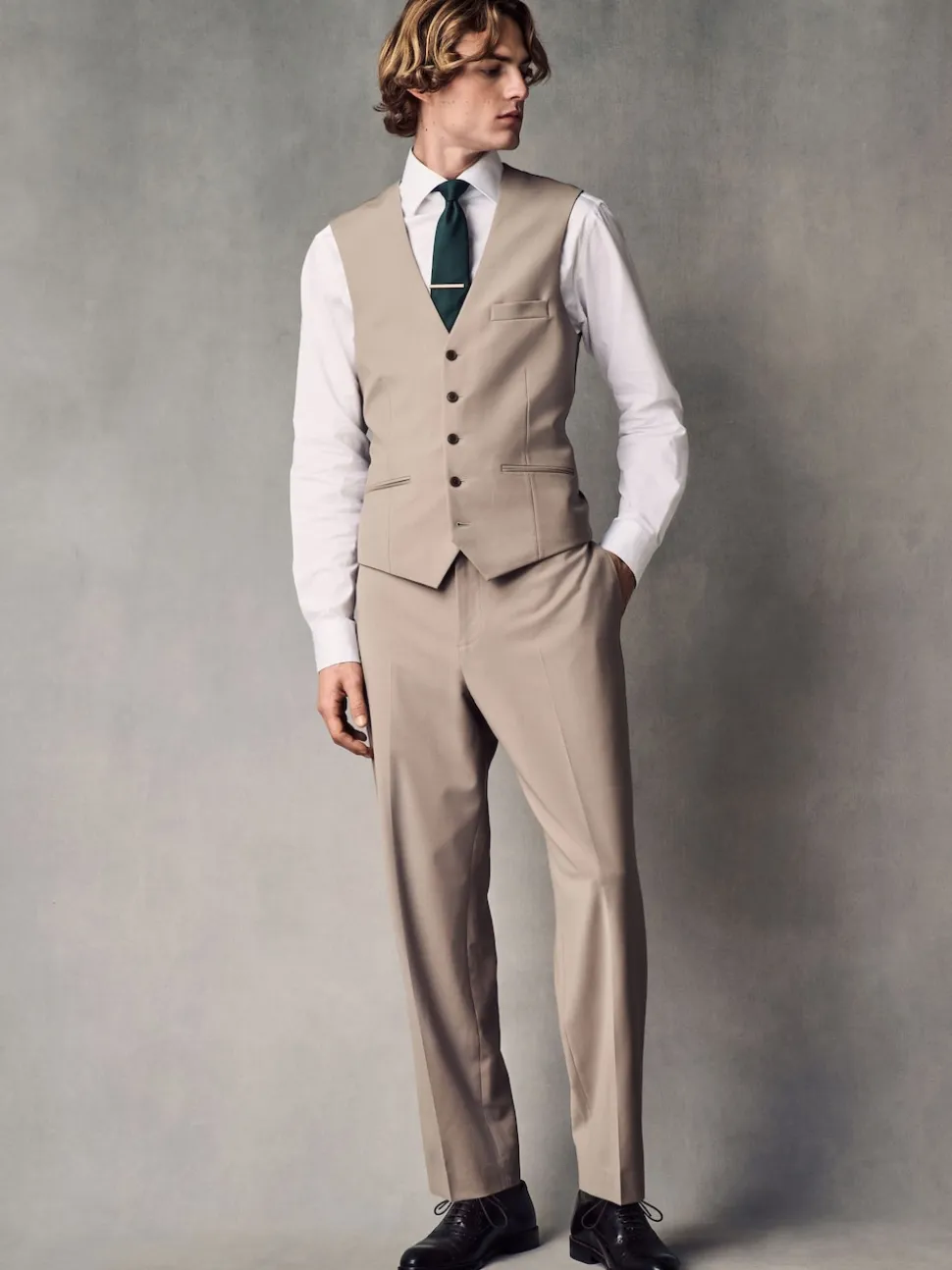 Stone Regular Fit Wool Blend Motionflex Waistcoat