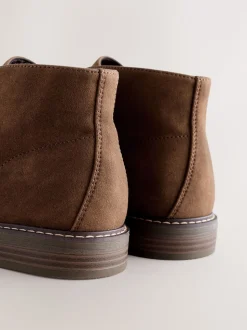 Tan Brown Chukka Boots