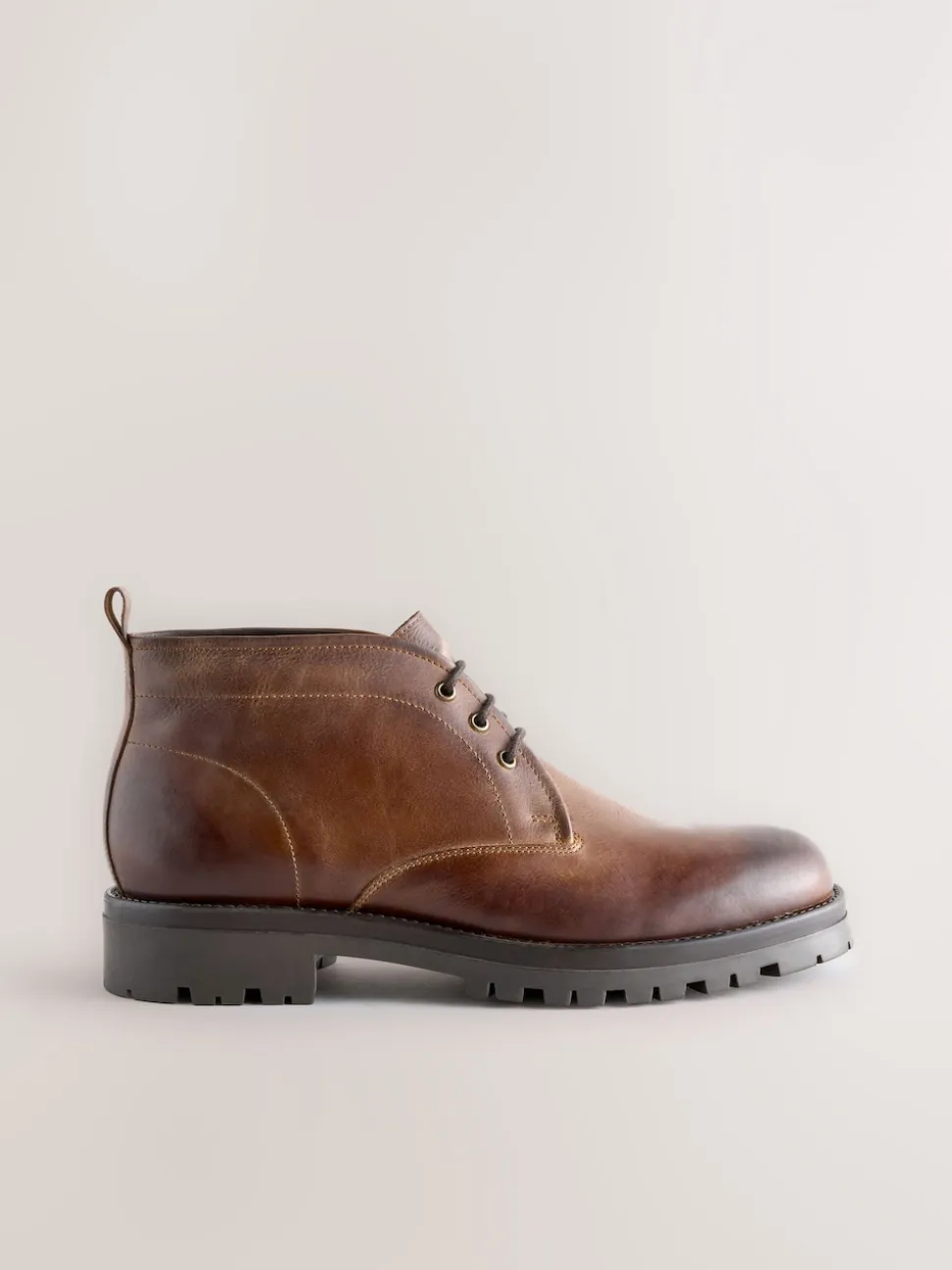 Tan Brown Chunky Leather Chukka Boots