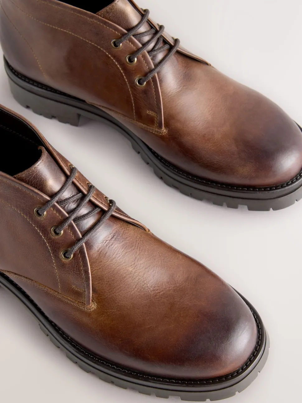 Tan Brown Chunky Leather Chukka Boots