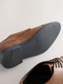 Tan Brown Derby Toe Cap Shoes