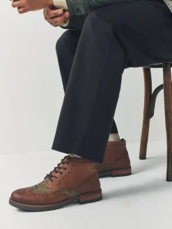 Tan Brown Heritage Brogue Boots